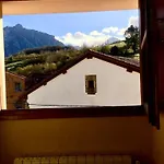 La Casona De Pascueru De Poo De Cabrales *