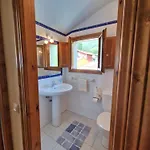 La Casona De Pascueru De Poo De Cabrales *
