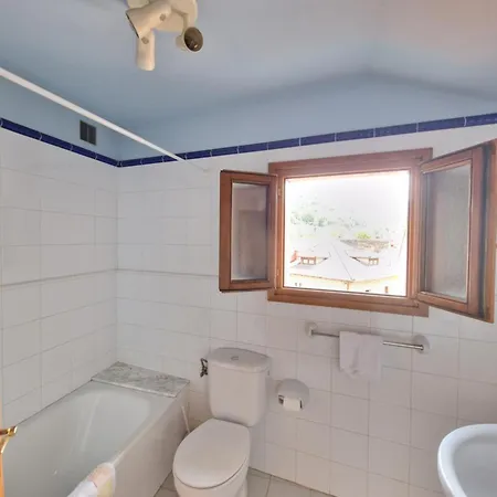 La Casona De Pascueru De Poo De Cabrales