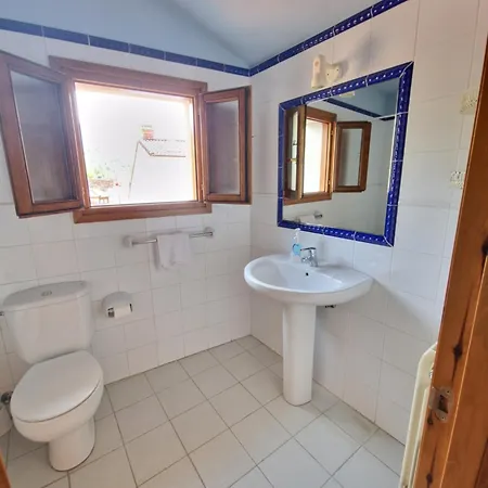 La Casona De Pascueru De Poo De Cabrales Carreña