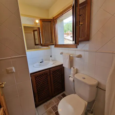 La Casona De Pascueru De Poo De Cabrales * קרניה דה קברלס