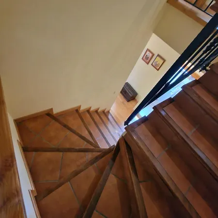 בית נופש La Casona De Pascueru De Poo De Cabrales *