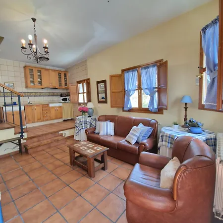 La Casona De Pascueru De Poo De Cabrales Holiday home